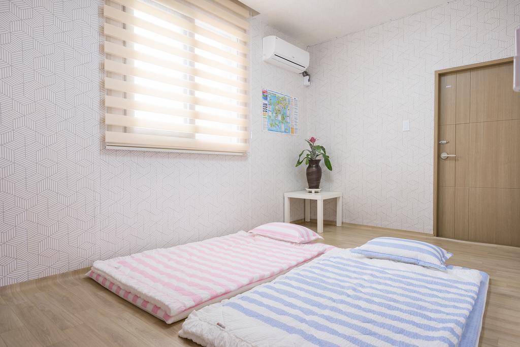 Yours Guesthouse In Tongyeong Exterior photo
